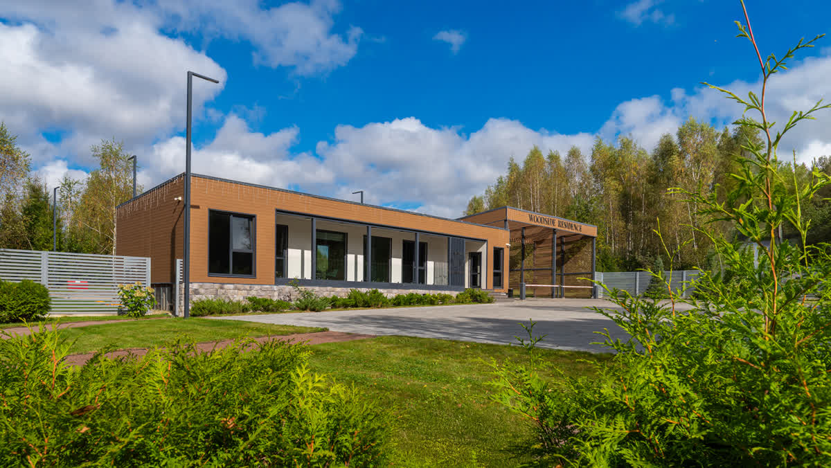 Въездная группа поселка Woodside Residence